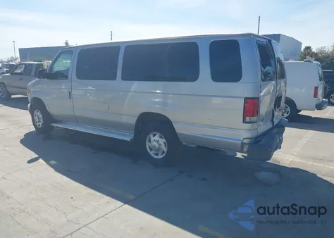 2000 Ford E-350 Super Duty Xl/Xlt z USA, uszkodzony, nr VIN 1FBSS31L3YHA23237